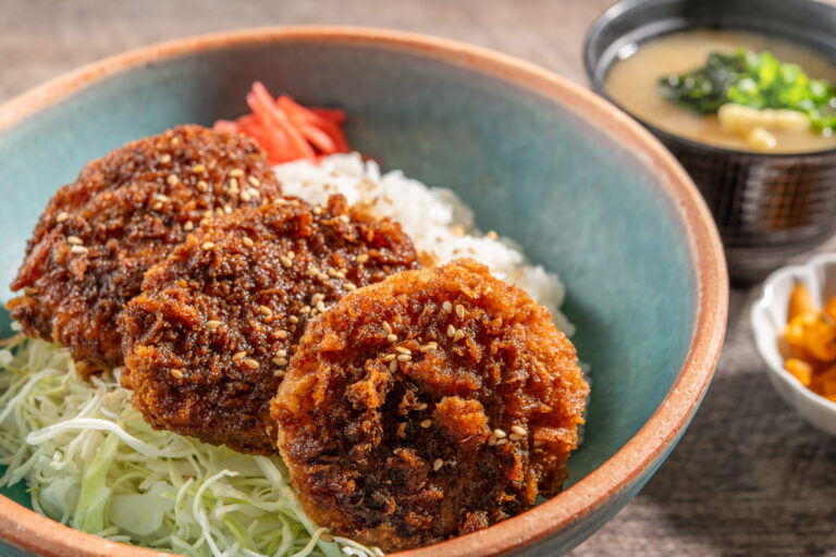 ソースヒレカツ丼